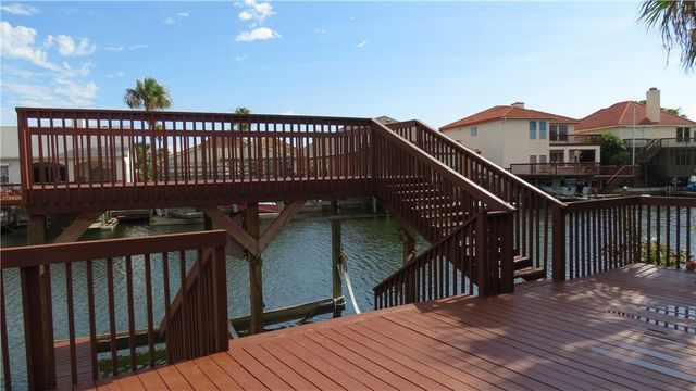 13557 Camino De Plata Ct, Corpus Christi, TX 78418