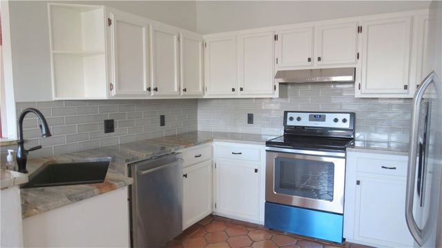 13557 Camino De Plata Ct, Corpus Christi, TX 78418