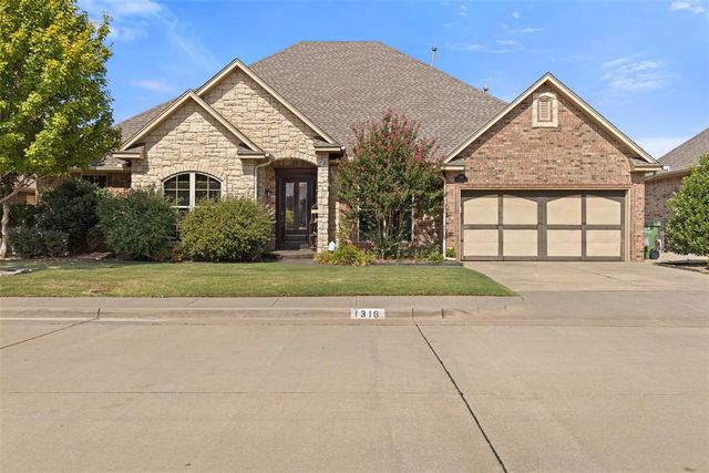 1316 Katelyn Court, Yukon, OK 73099
