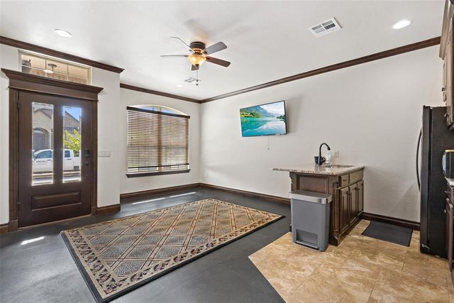 1316 Katelyn Court, Yukon, OK 73099