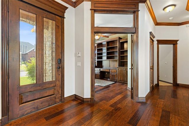 1316 Katelyn Court, Yukon, OK 73099