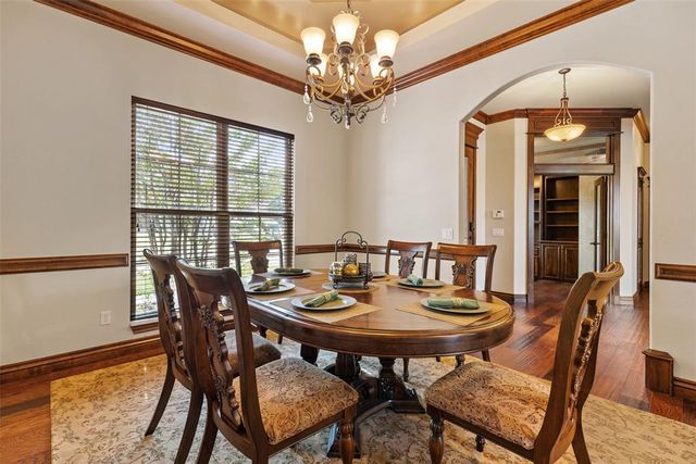 1316 Katelyn Court, Yukon, OK 73099