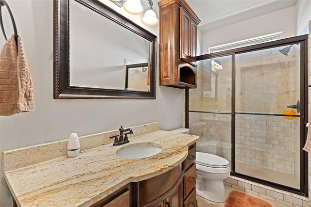 1316 Katelyn Court, Yukon, OK 73099