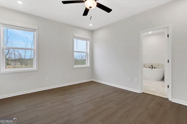324 Sunset Hollow Street, Sugar Hill, GA 30518