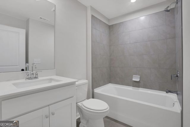 324 Sunset Hollow Street, Sugar Hill, GA 30518