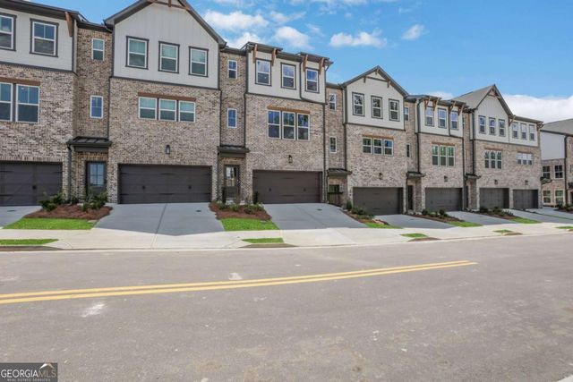 324 Sunset Hollow Street, Sugar Hill, GA 30518