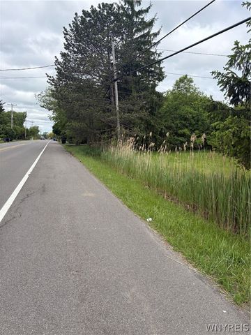 1245 Saunders Sett Road, Lewiston, NY 14305