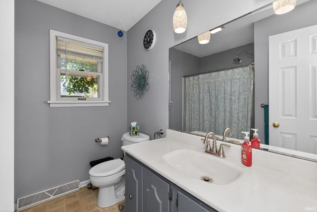 3315 Vernon Avenue, Elkhart, IN 46514