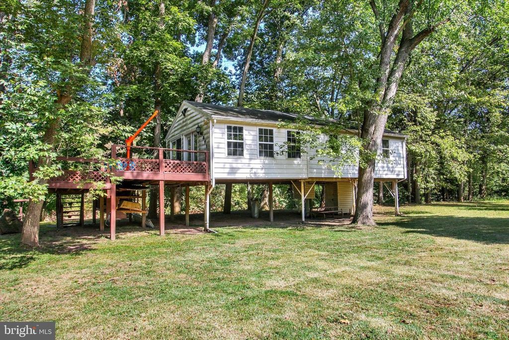 719 & 723 N CREEK RD, Abbottstown, PA 17301