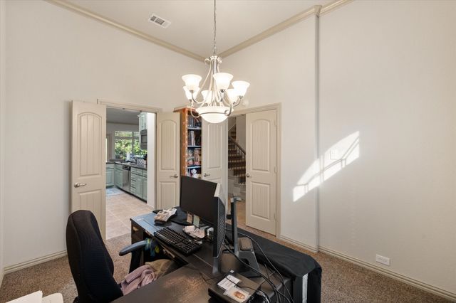 8222 Holly Hock Drive, Arlington, TX 76001