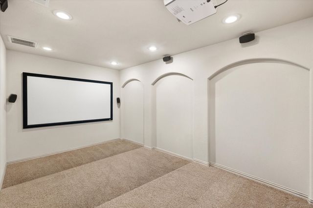 8222 Holly Hock Drive, Arlington, TX 76001