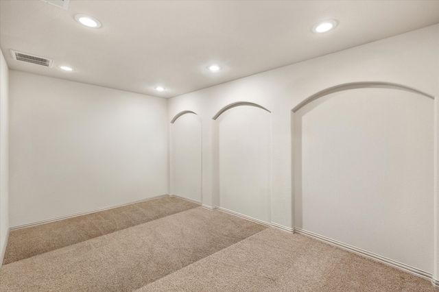 8222 Holly Hock Drive, Arlington, TX 76001