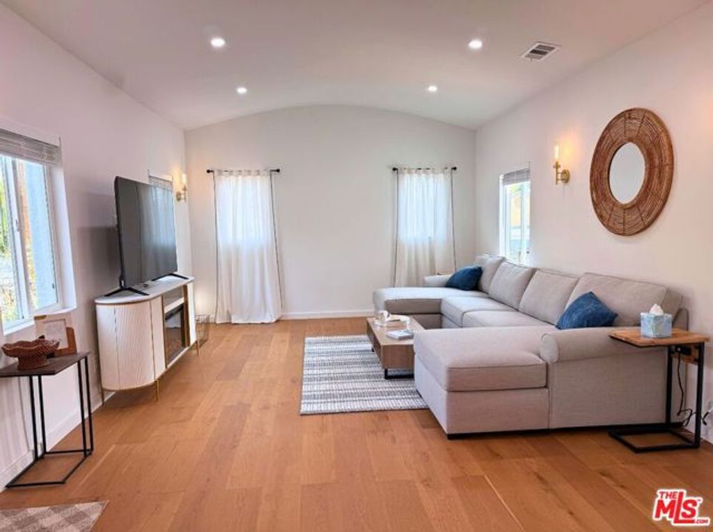 4879 Hartwick Street, Los Angeles, CA 90041