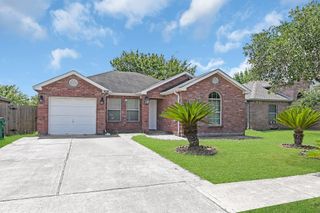 5518 Rio Ramos Street, Rosharon, TX 77583