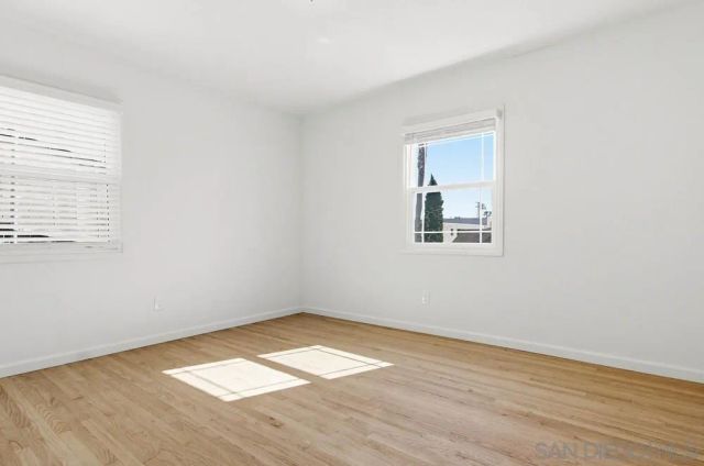 1852 Chalcedony, San Diego, CA 92109