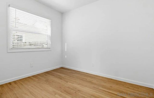 1852 Chalcedony, San Diego, CA 92109