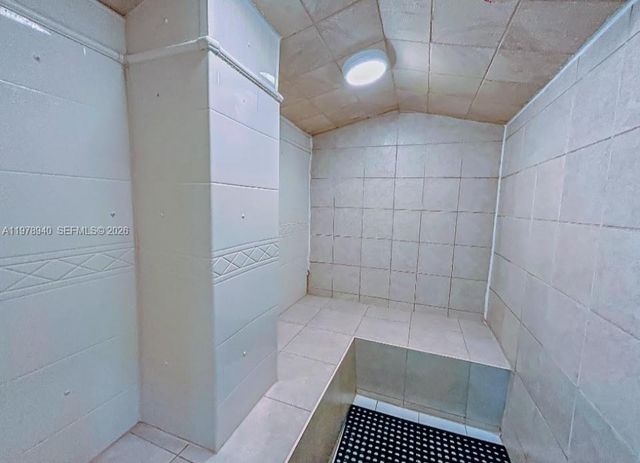 2030 S Ocean Dr 1802, Hallandale Beach, FL 33009