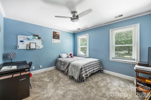 5525 Lancelot Drive, Charlotte, NC 28270