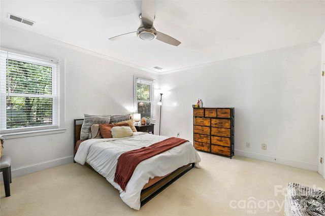 5525 Lancelot Drive, Charlotte, NC 28270