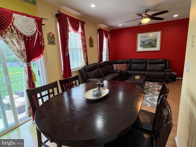 6 LOTUS CIR N, Bear, DE 19701