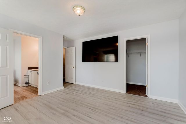 5211 Pike Creek Lane, Indianapolis, IN 46254