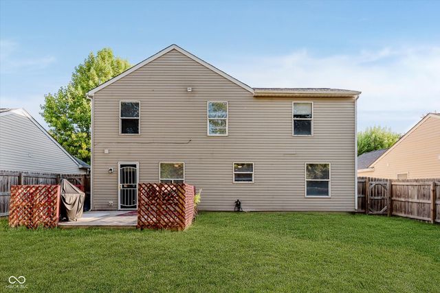 5211 Pike Creek Lane, Indianapolis, IN 46254