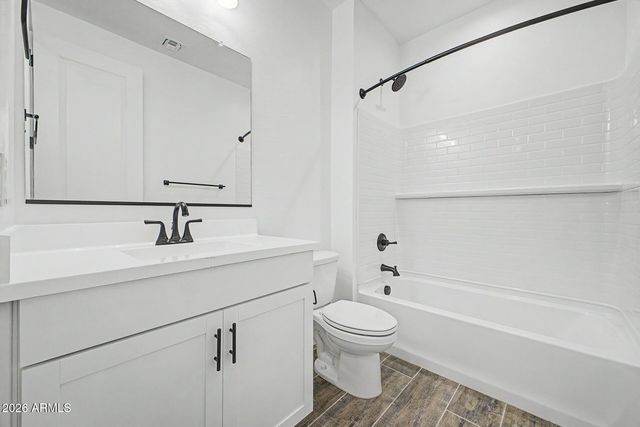 8042 W GRANADA Road, Phoenix, AZ 85035