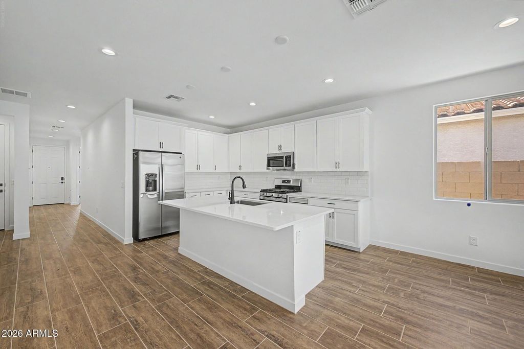 8042 W GRANADA Road, Phoenix, AZ 85035 — photo 3