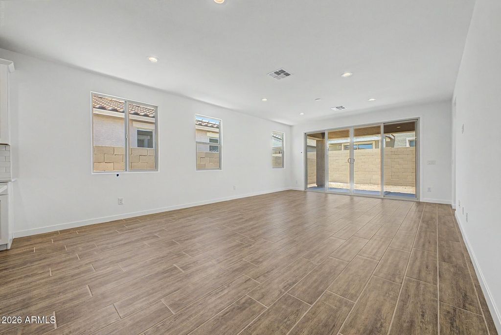 8042 W GRANADA Road, Phoenix, AZ 85035 — photo 4
