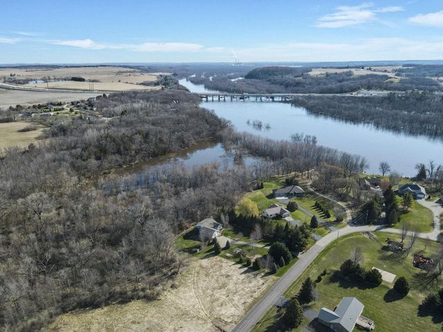 N4648 Allan Road, Portage, WI 53901