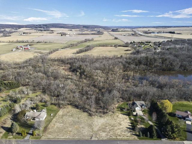 N4648 Allan Road, Portage, WI 53901