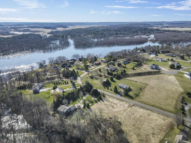 N4648 Allan Road, Portage, WI 53901