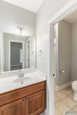 4404 Hidden Lake Drive, Owens Cross Roads, AL 35763