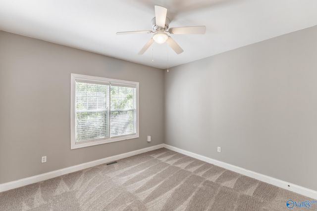 4404 Hidden Lake Drive, Owens Cross Roads, AL 35763