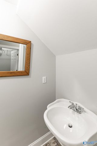 4404 Hidden Lake Drive, Owens Cross Roads, AL 35763