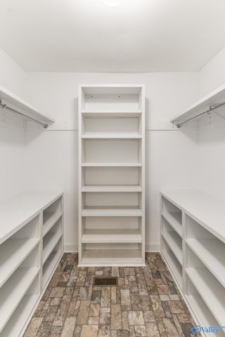 4404 Hidden Lake Drive, Owens Cross Roads, AL 35763