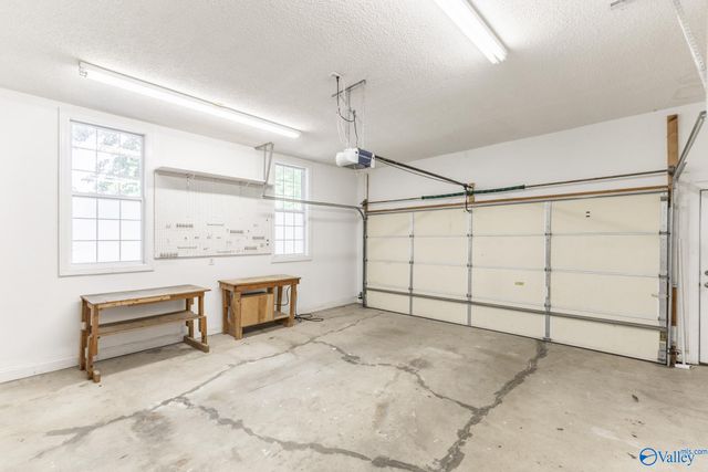 4404 Hidden Lake Drive, Owens Cross Roads, AL 35763