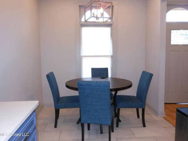 307 Northtown Drive, Jackson, MS 39211