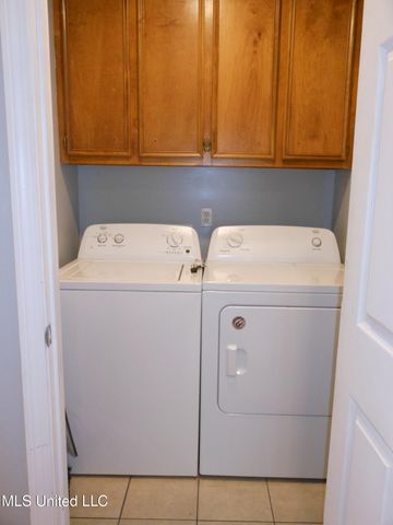 307 Northtown Drive, Jackson, MS 39211