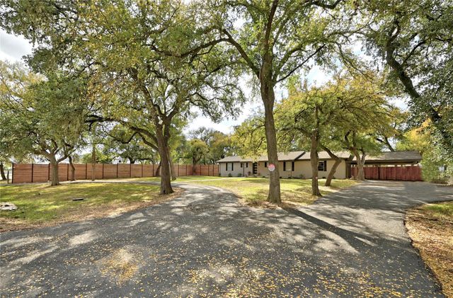 107 Suttles Ave, San Marcos, TX 78666