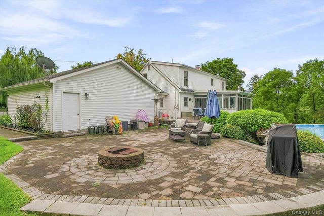 5 Libra Lane, Wallkill, NY 12589