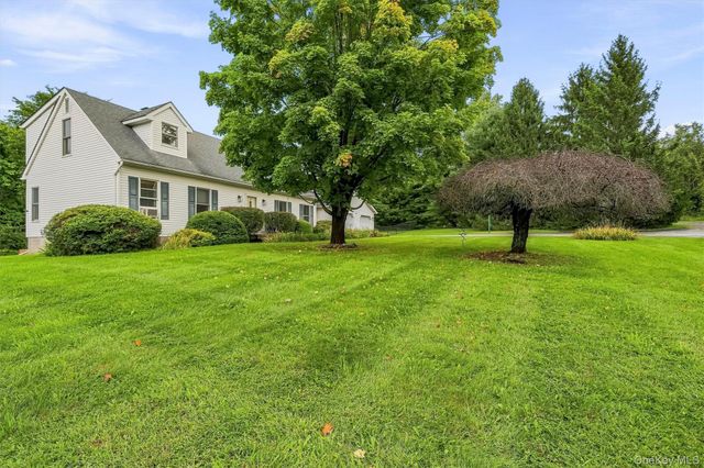 5 Libra Lane, Wallkill, NY 12589