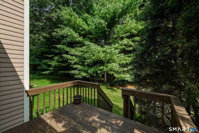 55 Dartmoor Road 55, Enfield, CT 06082