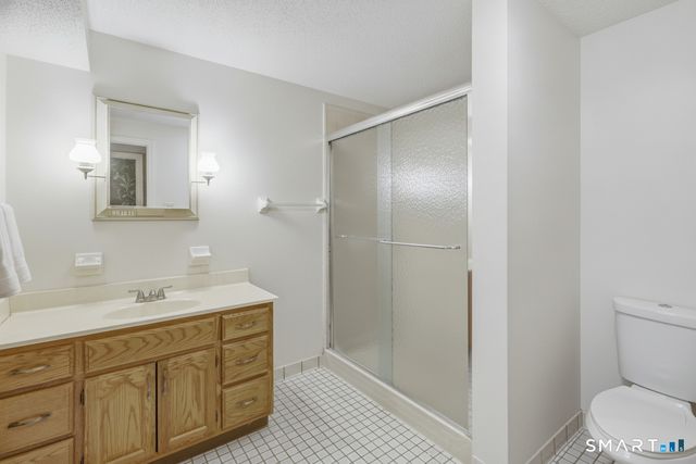 55 Dartmoor Road 55, Enfield, CT 06082