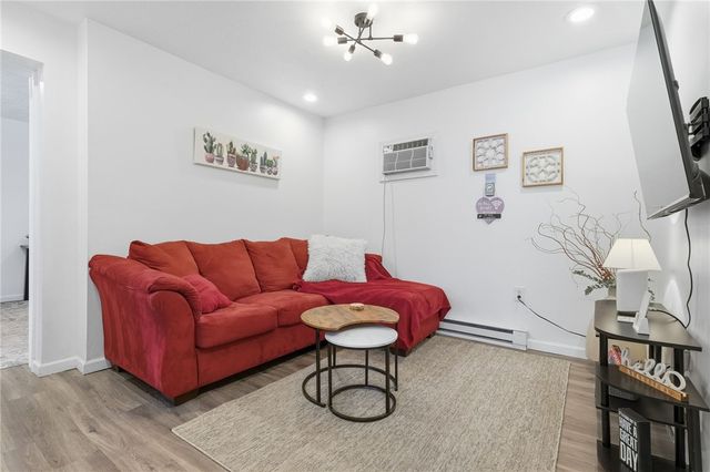 544 North Ave, Millvale, PA 15209