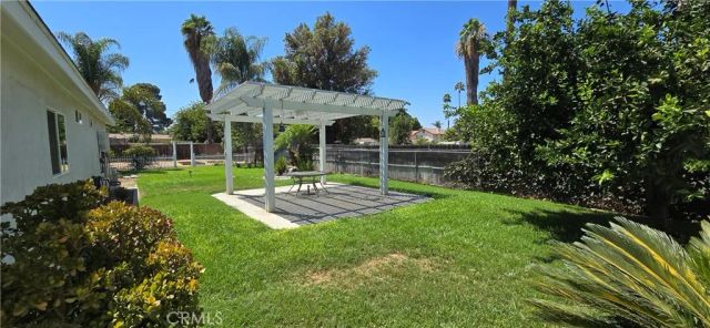 3550 Washington Street, Riverside, CA 92504
