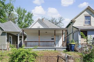 4432 E 10th Street, Kansas City, MO 64127