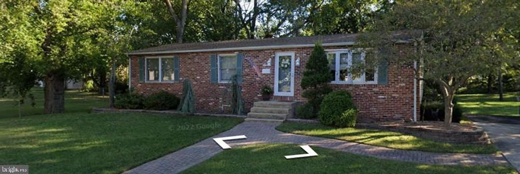 184 PINE AVE, West Berlin, NJ 08091