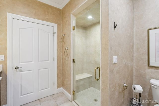 1 Majestic Woods Drive, Monroe, NJ 08831