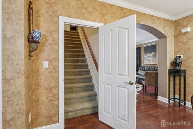 1 Majestic Woods Drive, Monroe, NJ 08831